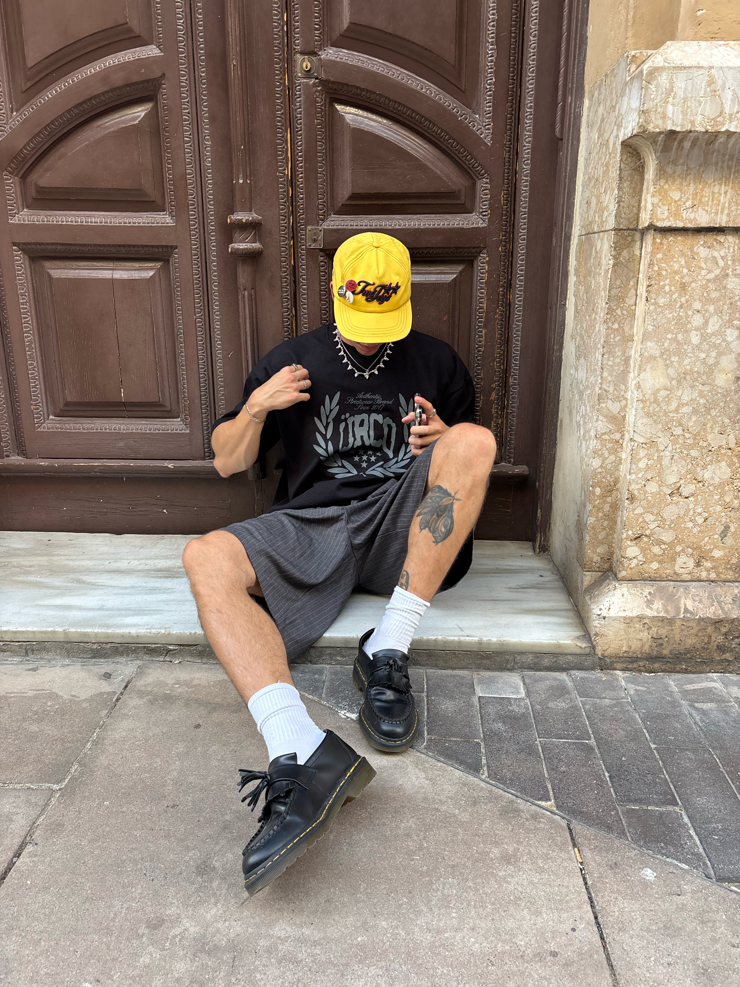 BLACK CROWN BOXY TEE